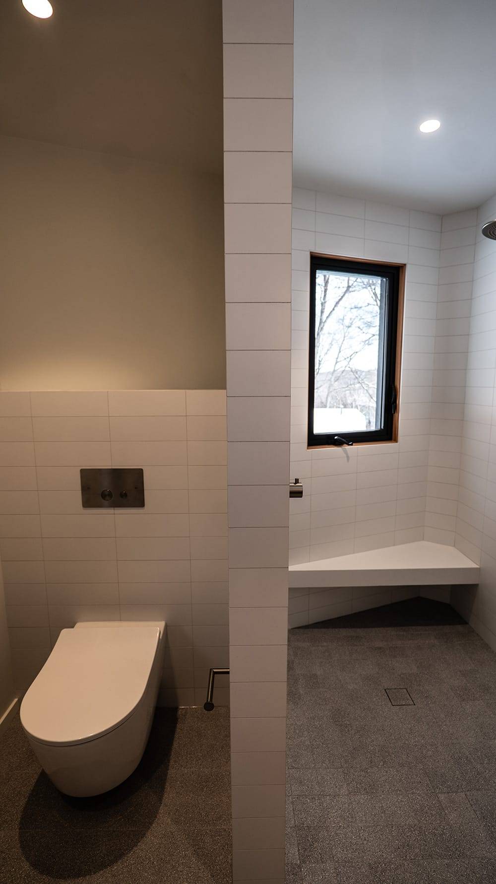 Modern Bathroom 6