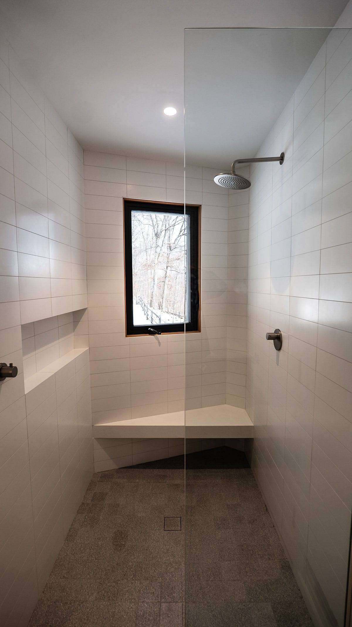 Modern Bathroom 4