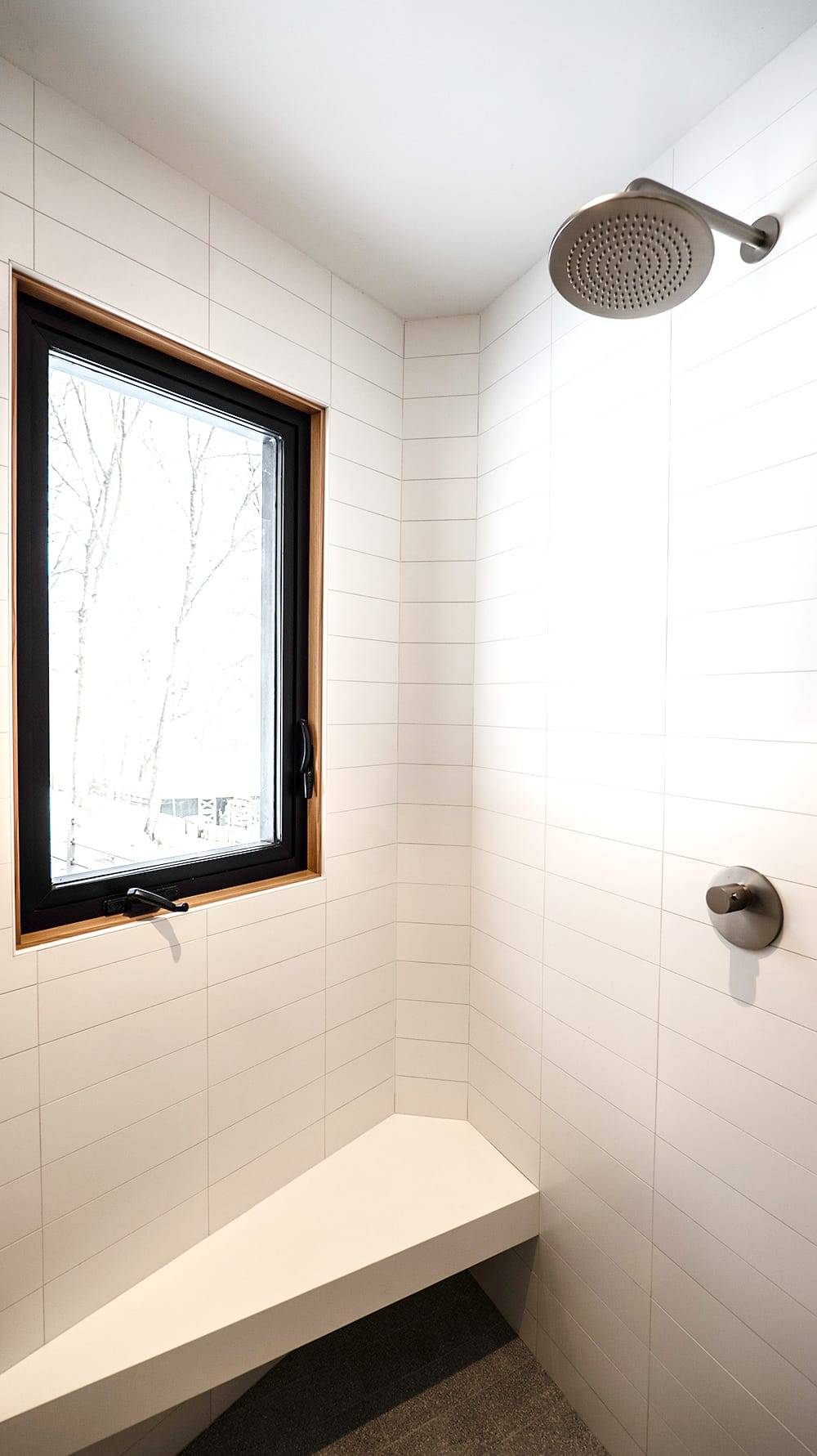 Modern Bathroom 8